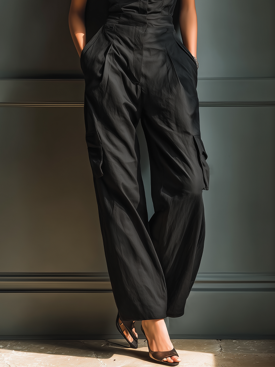 Combinaison sans manches pour femmes en noir avec poches cargo MDZ0908A3T