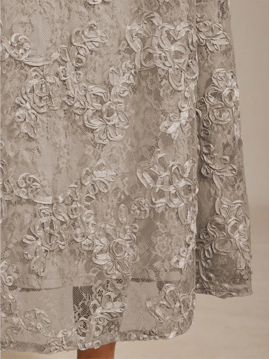 Robes A-Line en dentelle avec décorations en sequins