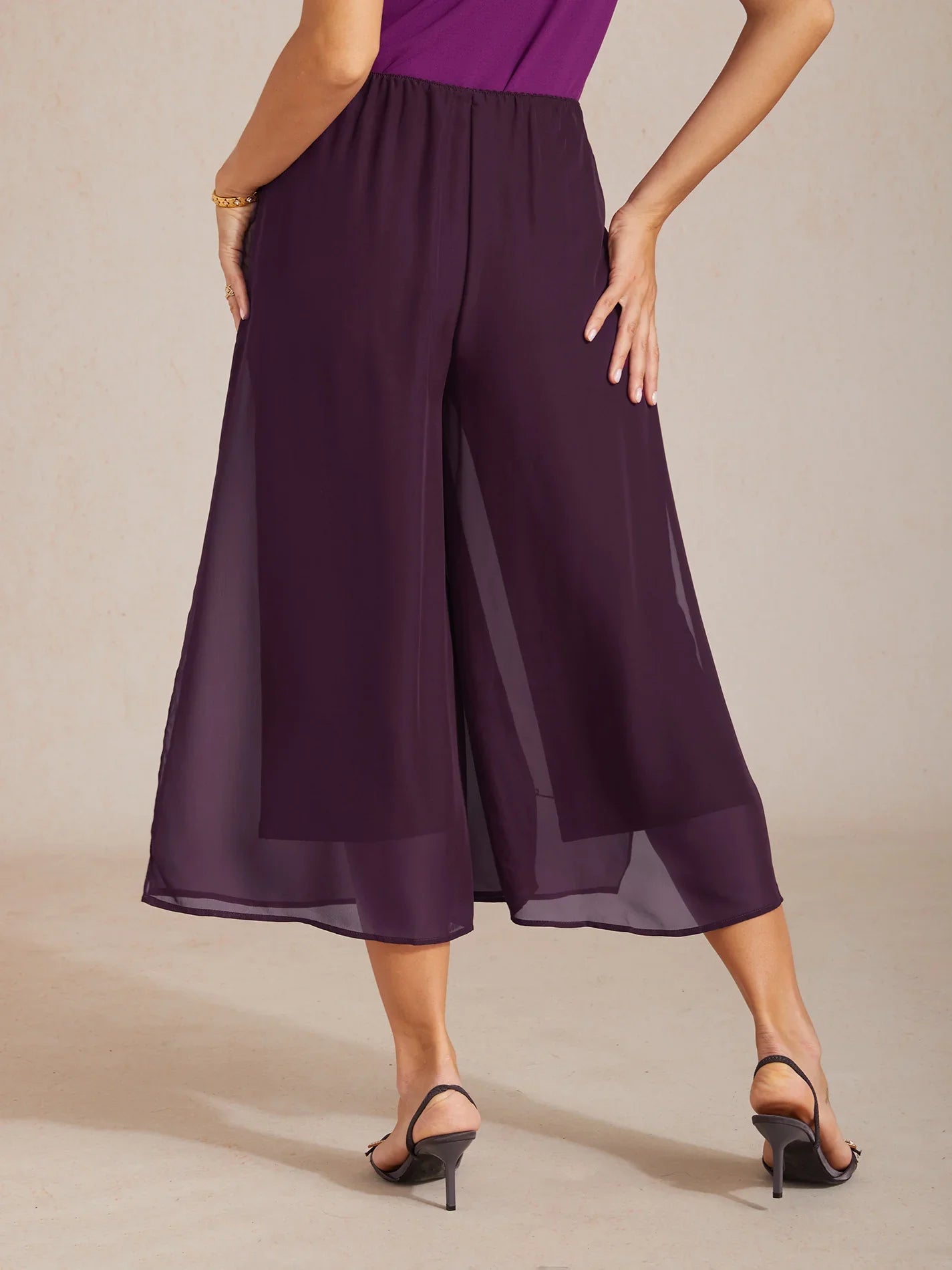 Pantalons droits courts avec une couche de chiffon