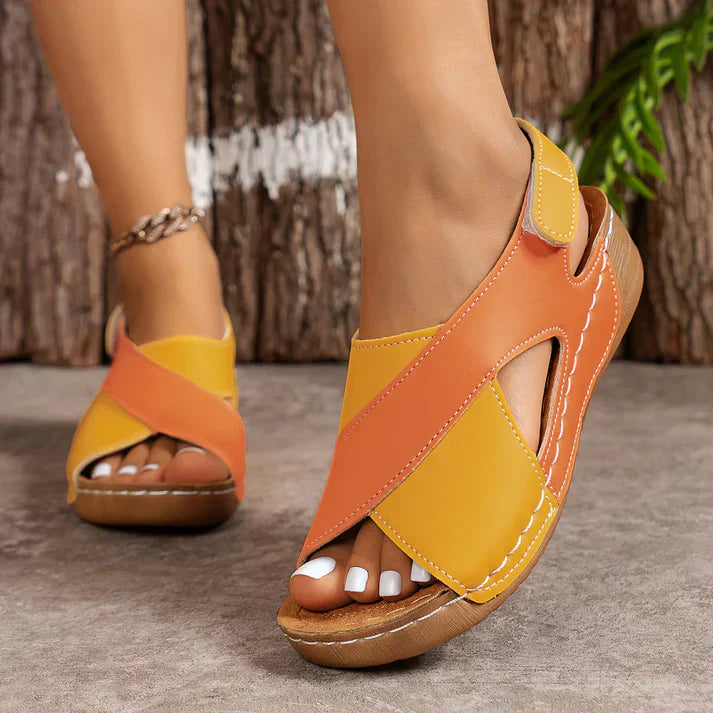 Sandales orthopédiques avec un talon diagonal particulièrement confortable pour les femmes