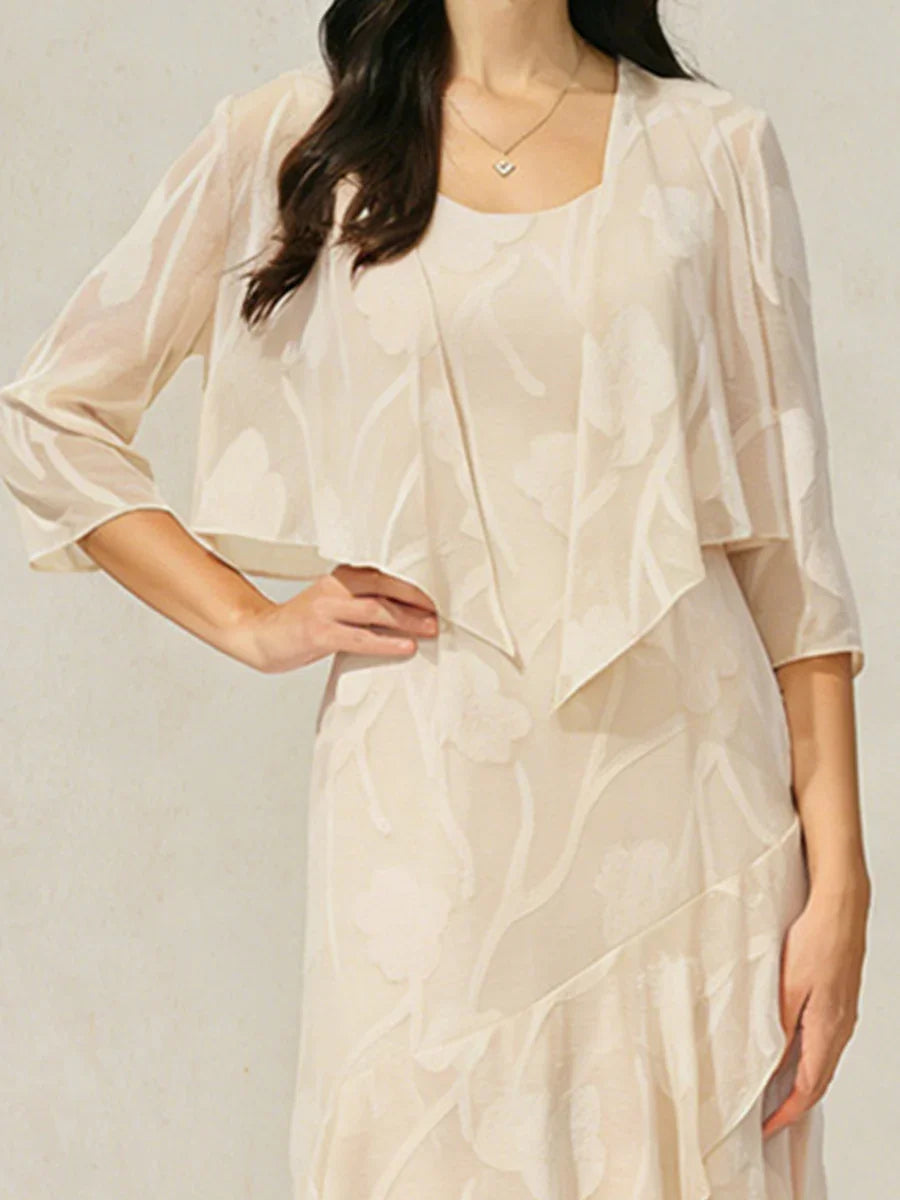 Robe de soirée sans manches en chiffon floral avec des bords asymétriques