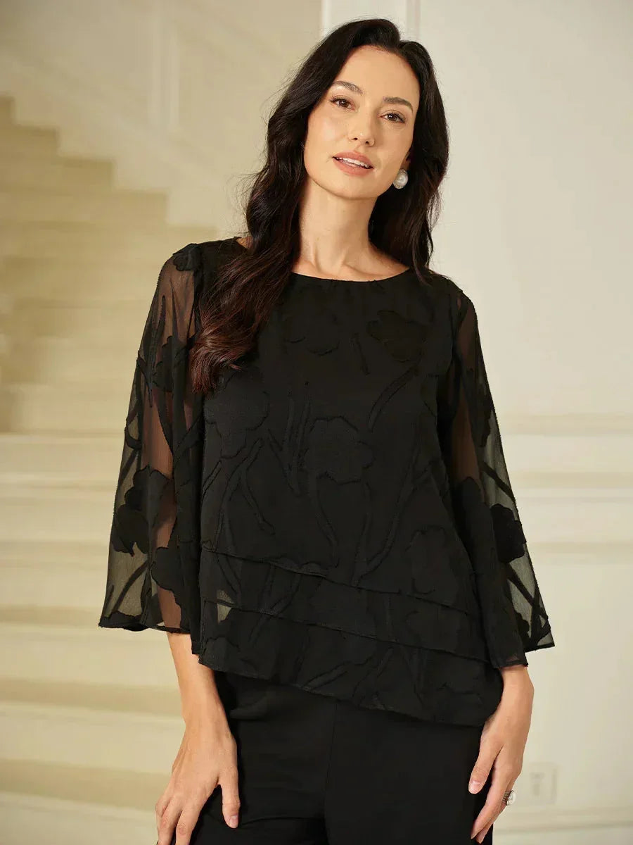 Chemise en soie à couches avec fleurs