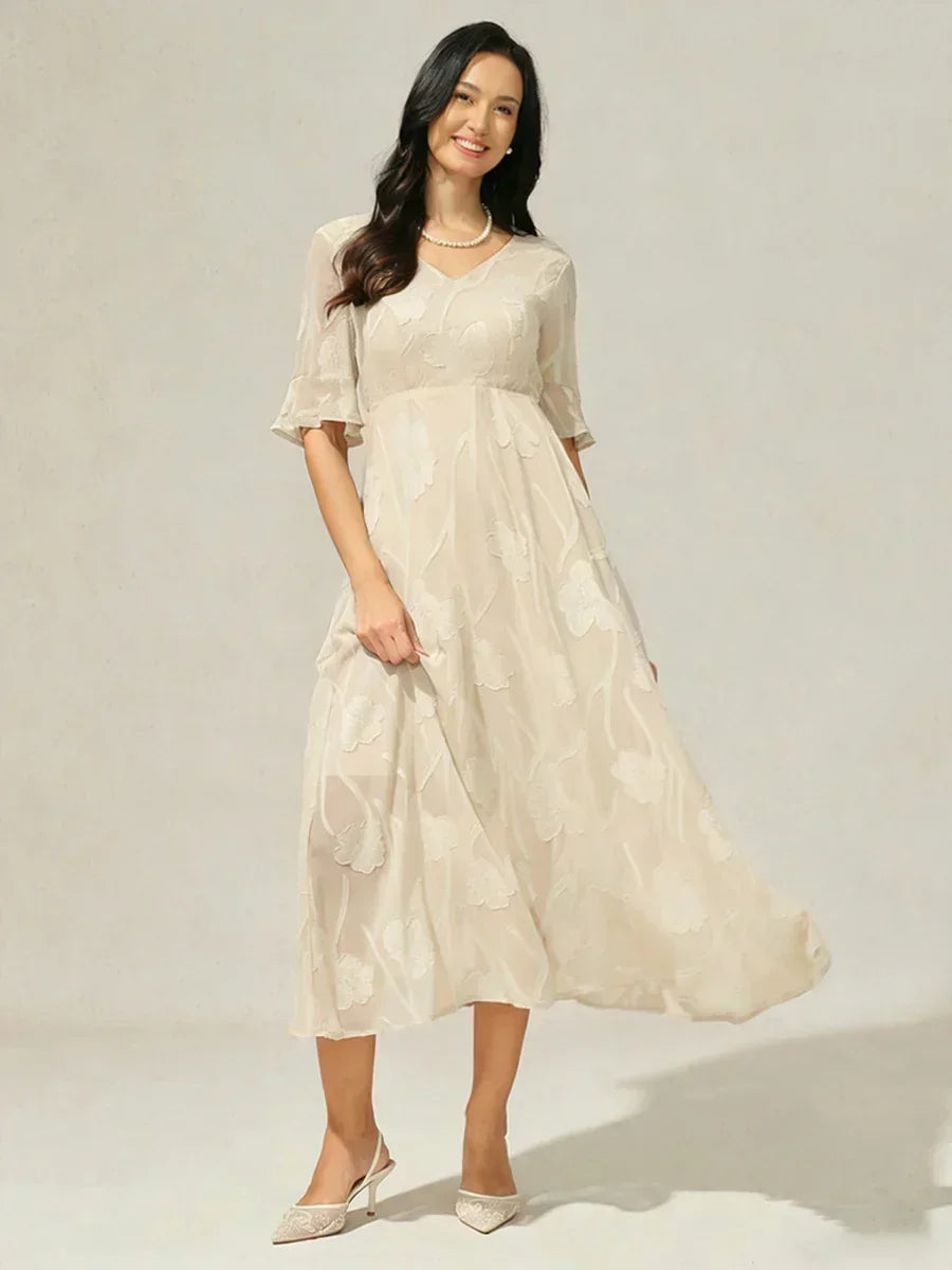 Robes maxi en dentelle avec traîne