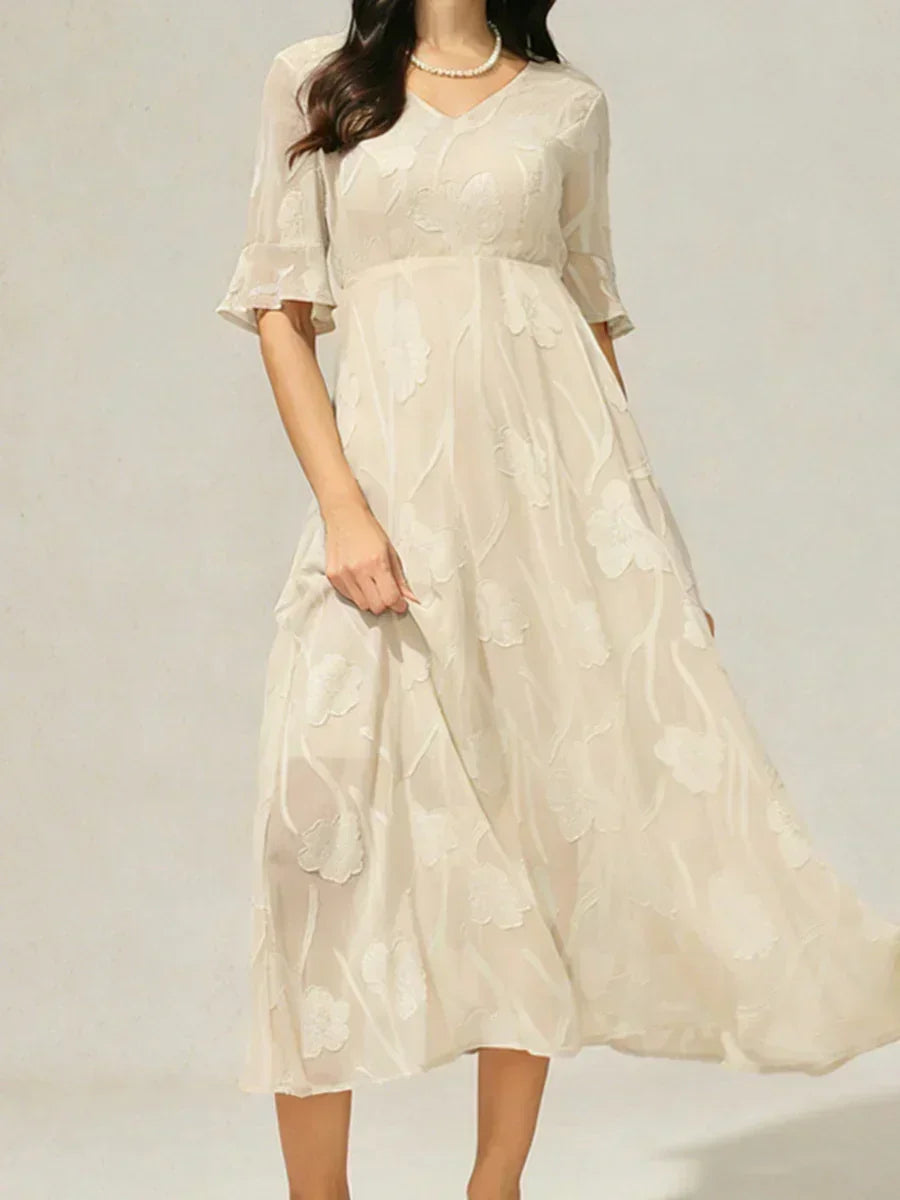 Robes maxi en dentelle avec traîne