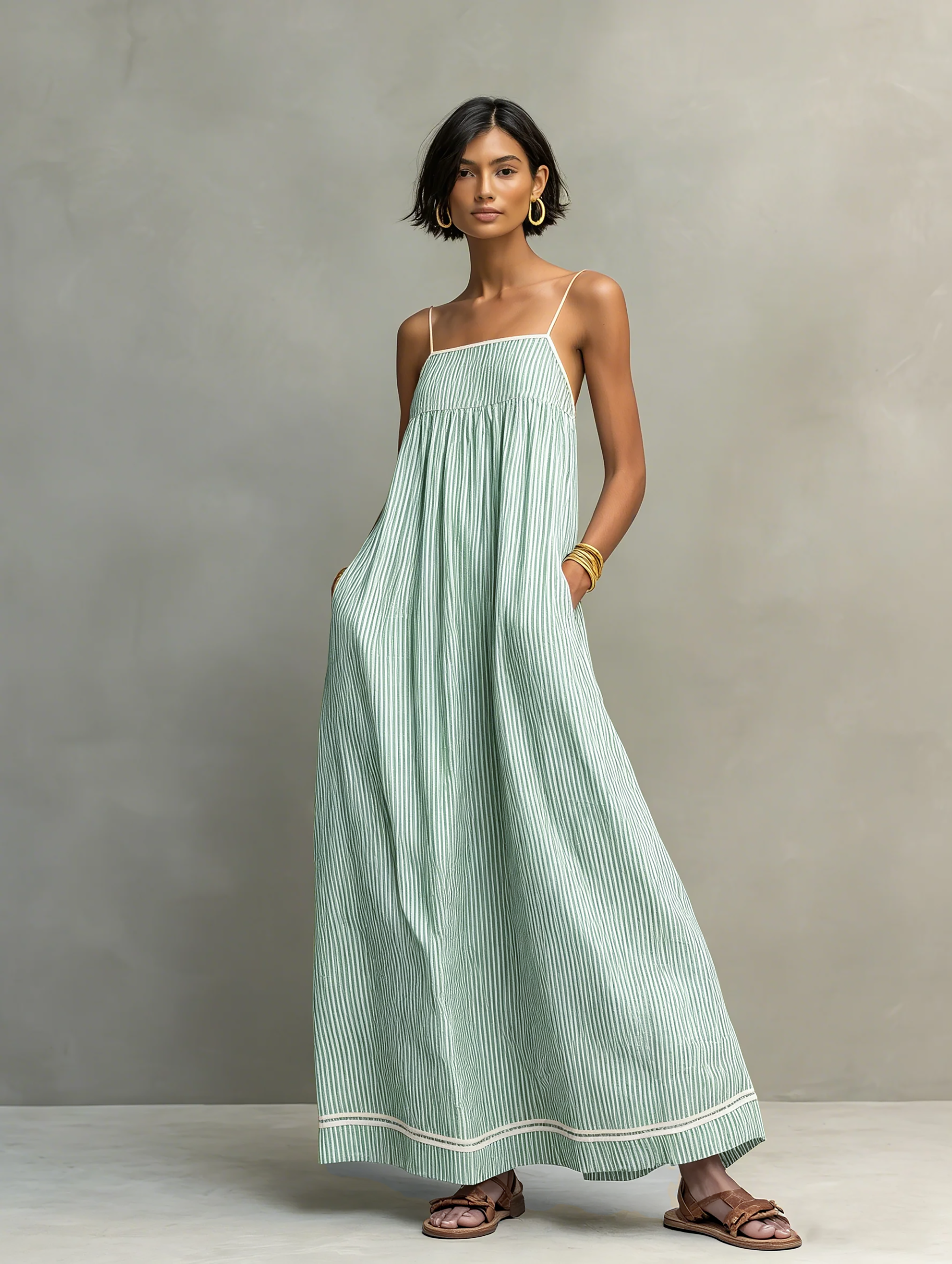 Robe maxi rayée minimaliste pour femmes avec bords rouges et bretelles spaghetti MDZ2710C3Y