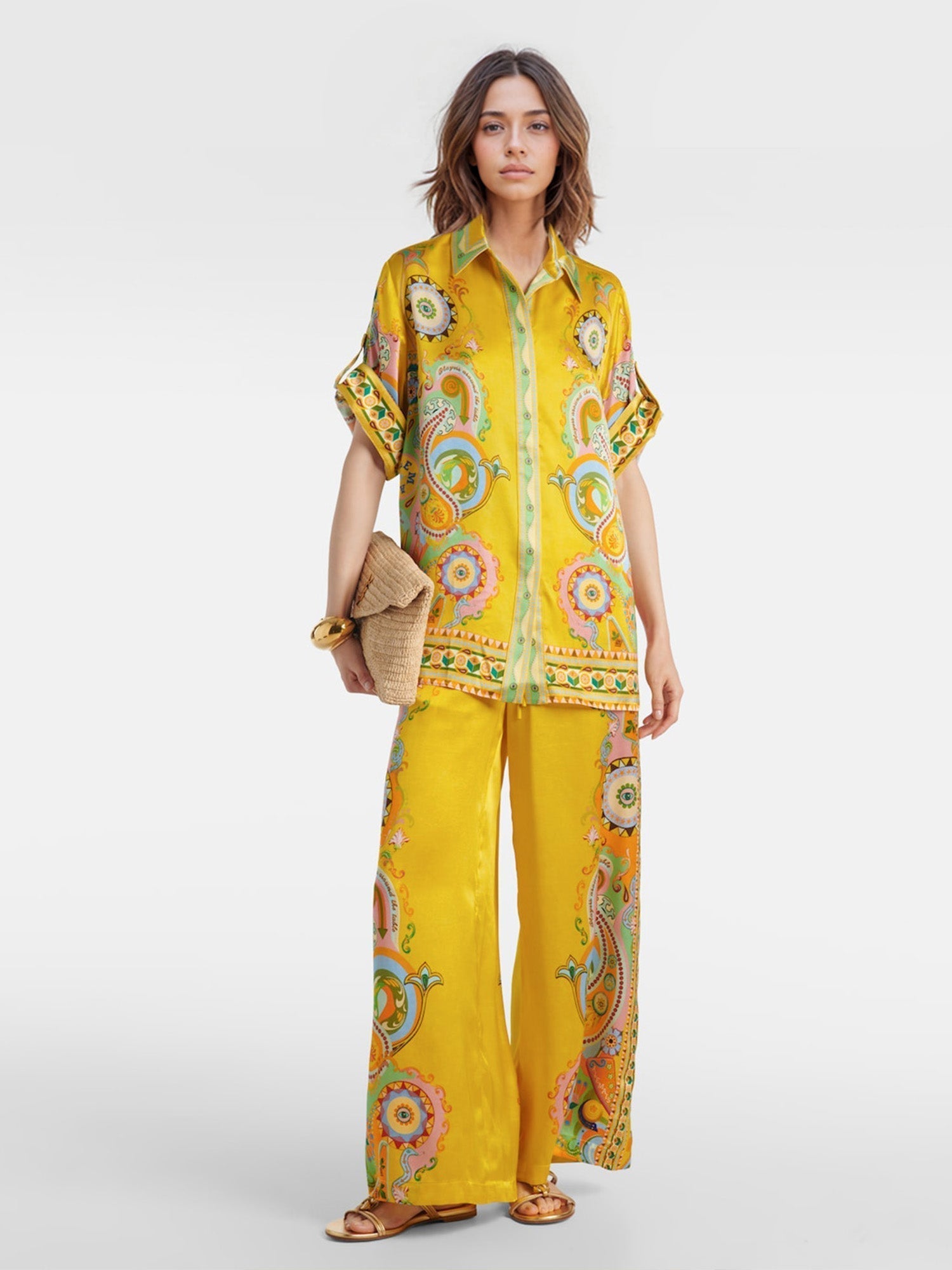 Pantalons larges avec imprimé moderne