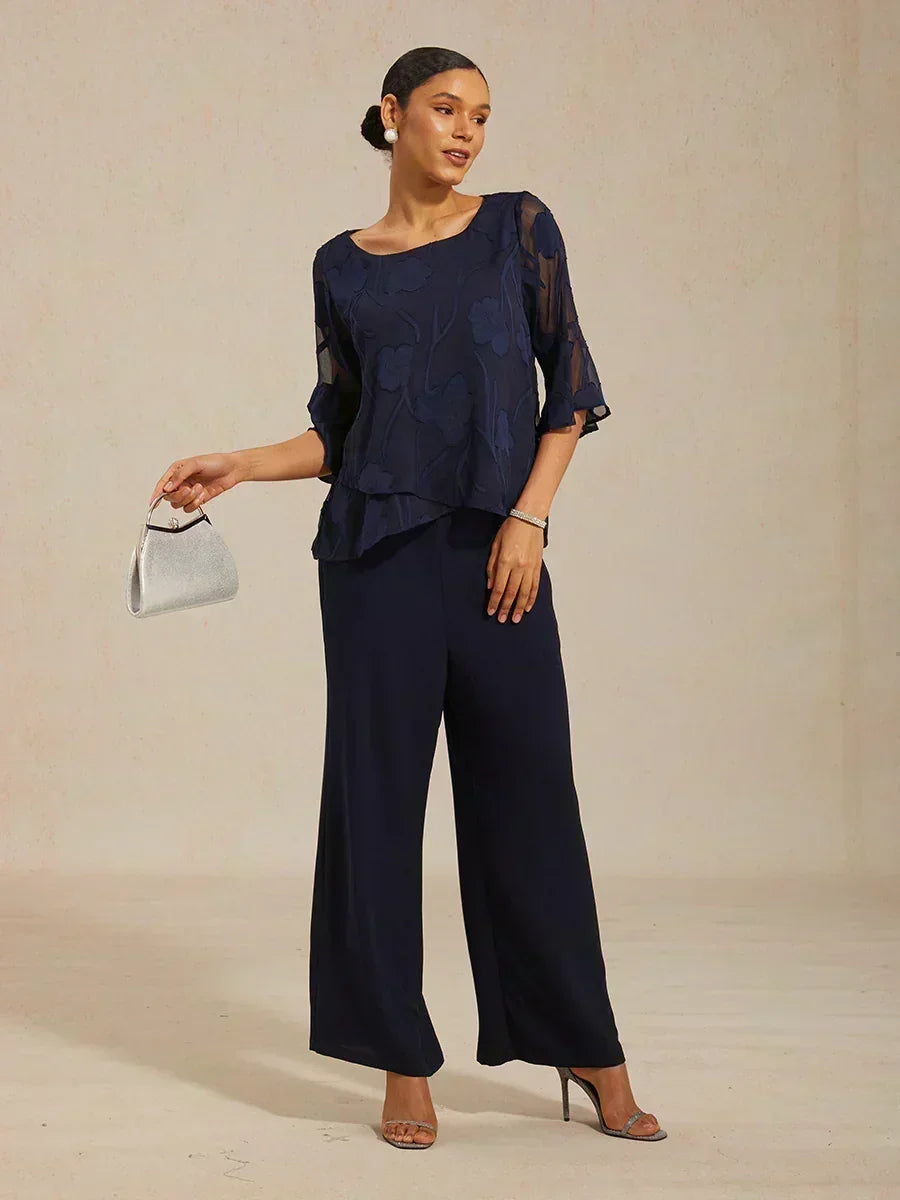 Chemise en soie avec des bords asymétriques