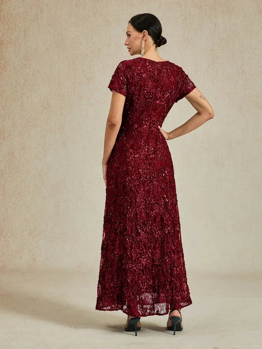 Robes A-Line en dentelle avec ornements en sequins