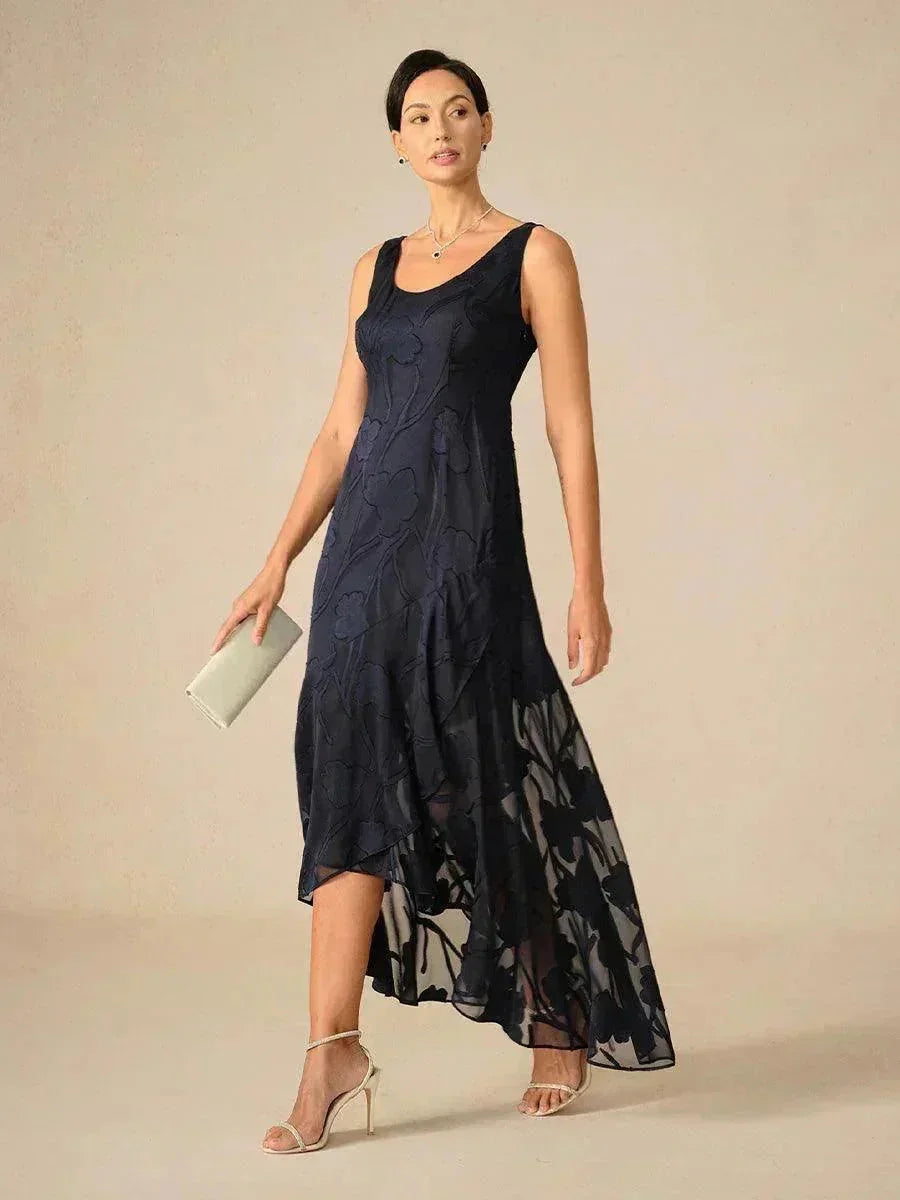 Robes de soirée sans manches en chiffon floral avec des bords asymétriques