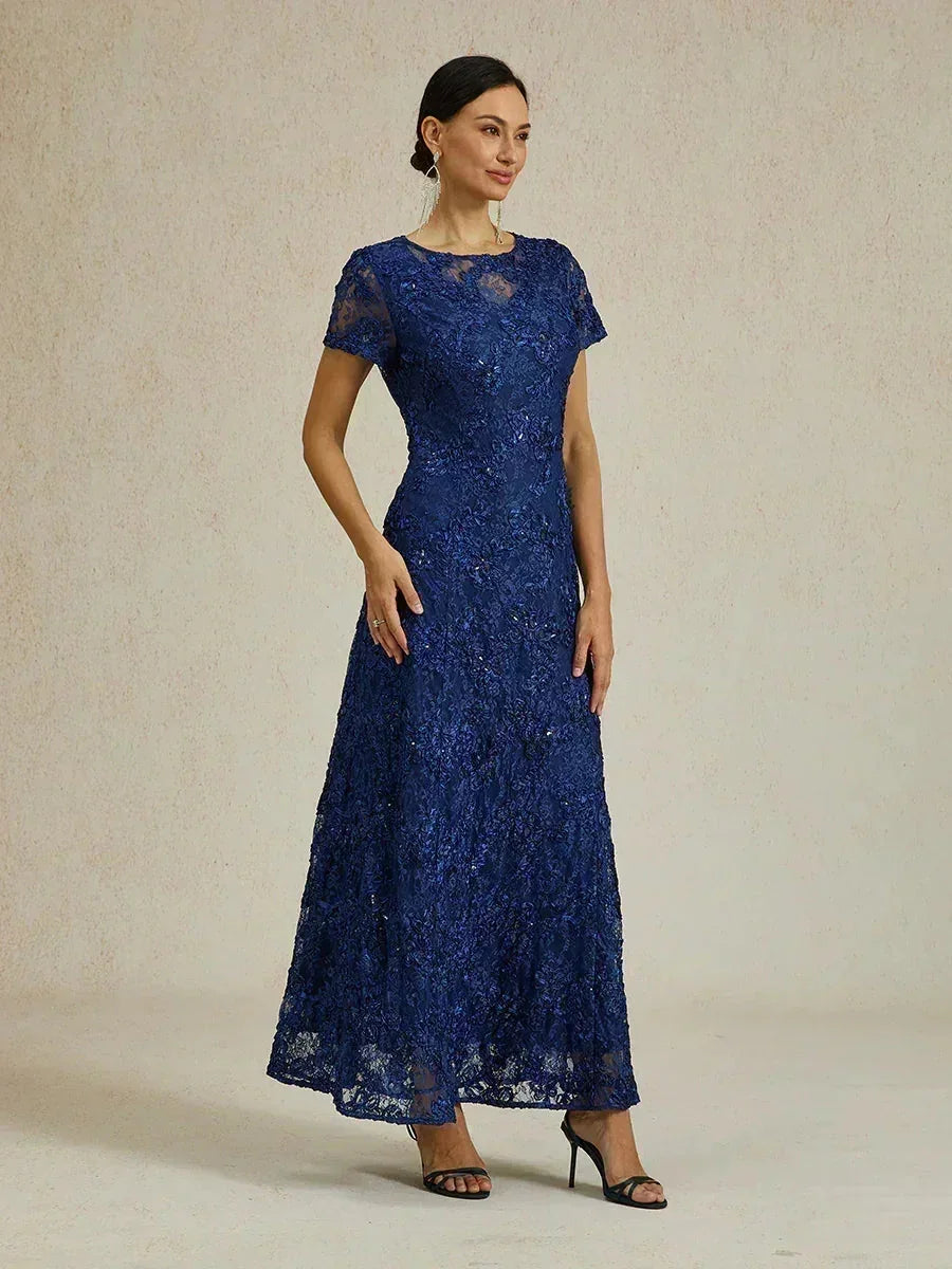 Robes A-Line en dentelle avec ornements en sequins