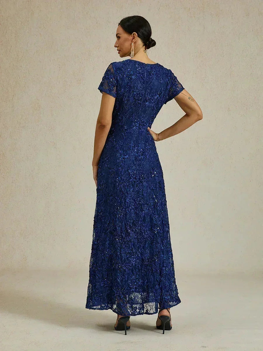 Robes A-Line en dentelle avec décorations en sequins