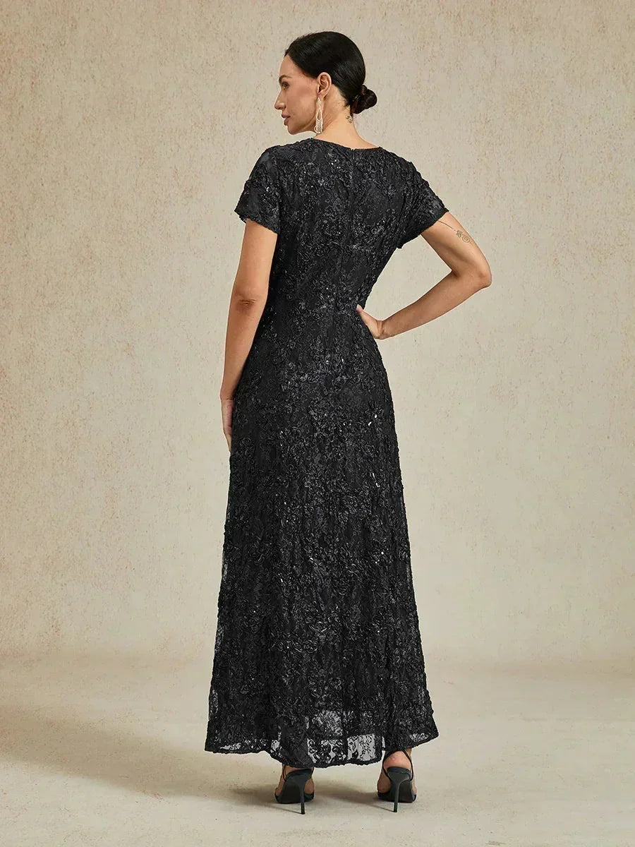 Robes A-Line en dentelle avec des décorations de sequins
