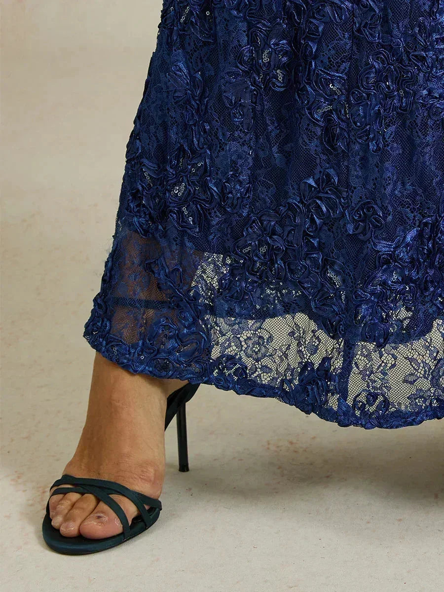 Robes A-Line en dentelle avec des décorations de sequins