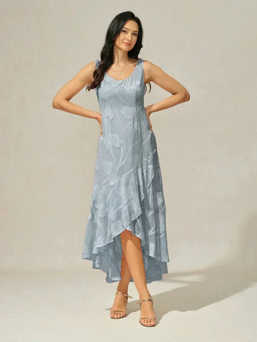 Robe de soirée sans manches en chiffon floral avec des bords asymétriques