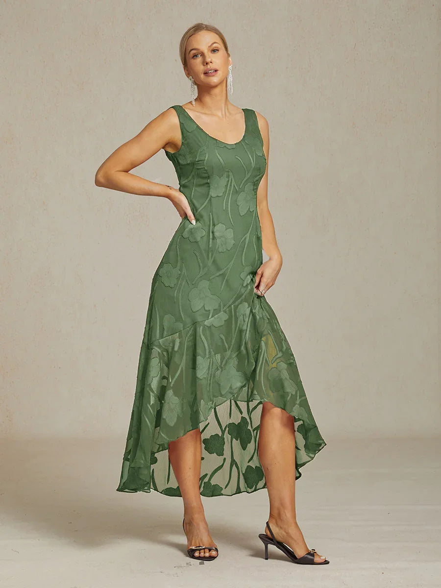 Robes de soirée sans manches en chiffon floral avec des ourlets asymétriques