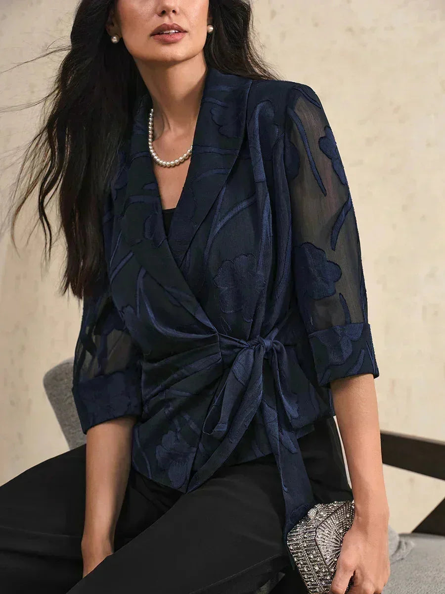 Chemise élégante en chiffon fleuri