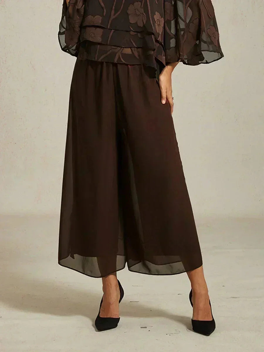 Pantalons droits courts avec une couche de chiffon