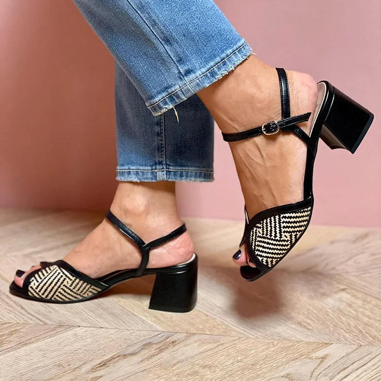 Sandales en tissu tissé avec un large talon
