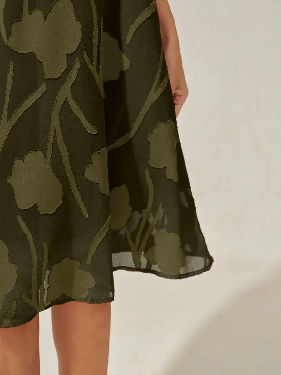Robe A-Line en chiffon transparent avec des fleurs, longueur genou