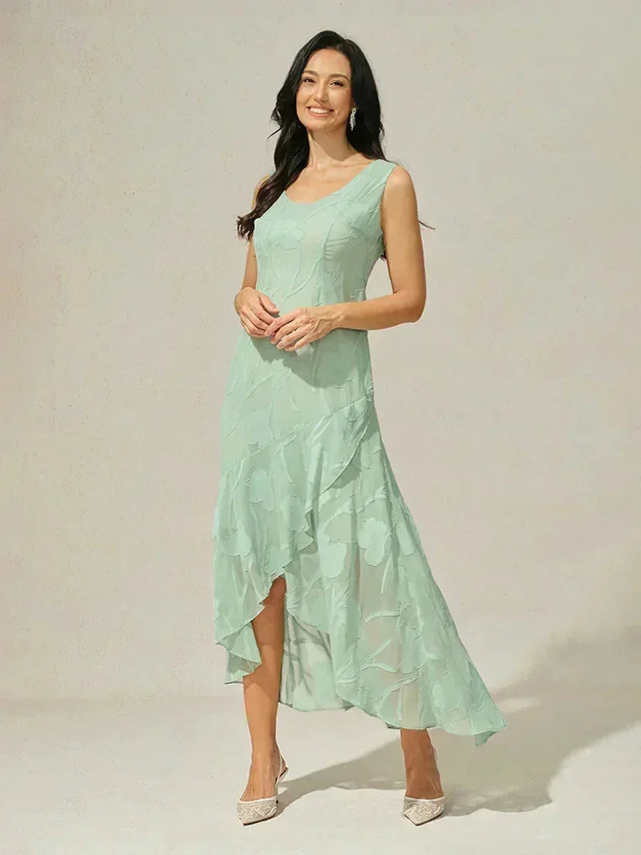 Robes de soirée sans manches en chiffon floral avec des bords asymétriques