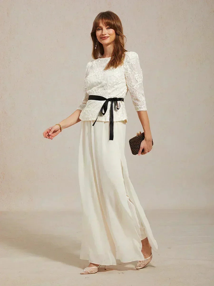 Pantalons à jambes droites avec une couche de chiffon découpée