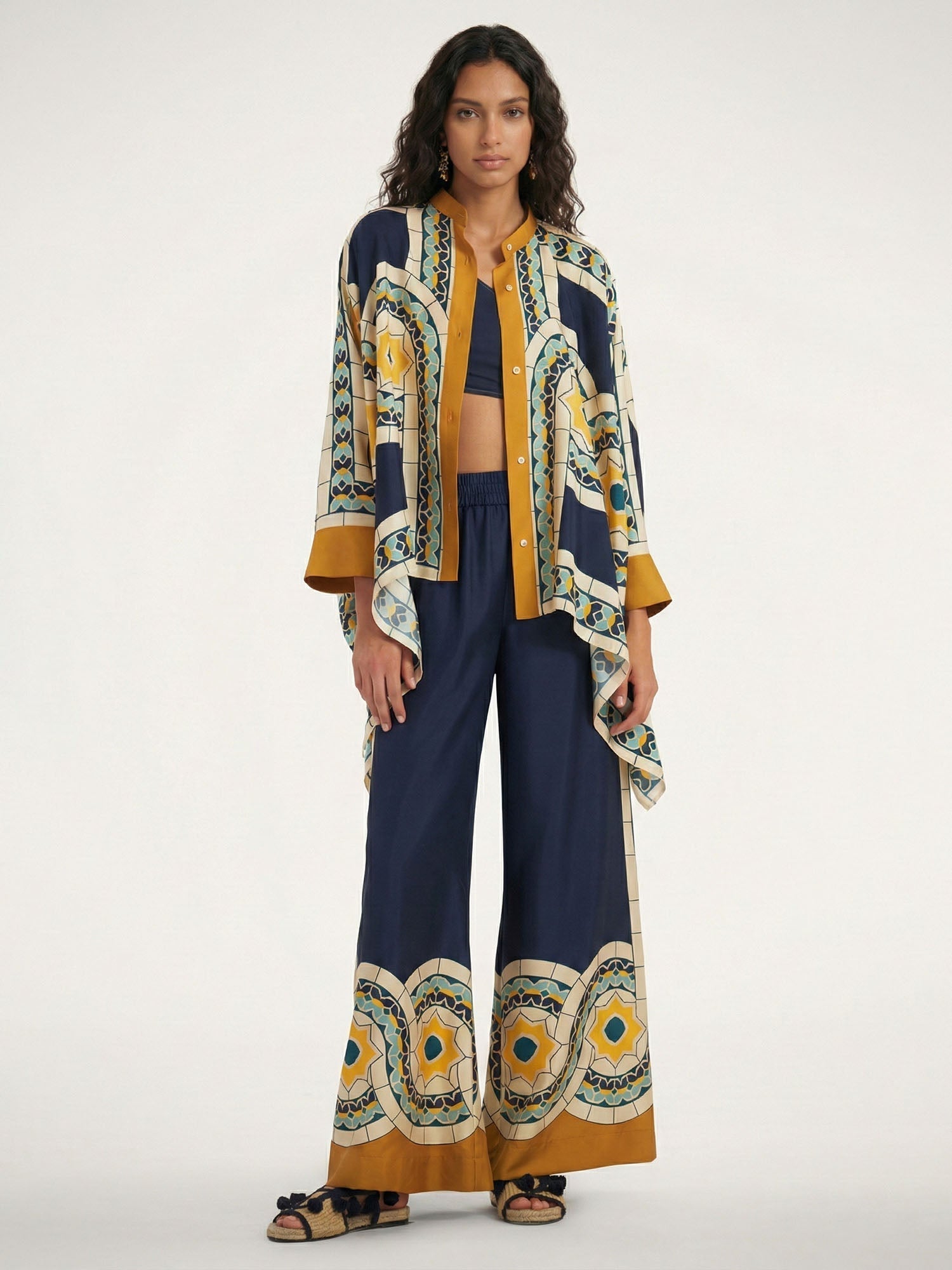 Pantalon à jambes larges avec imprimé géométrique