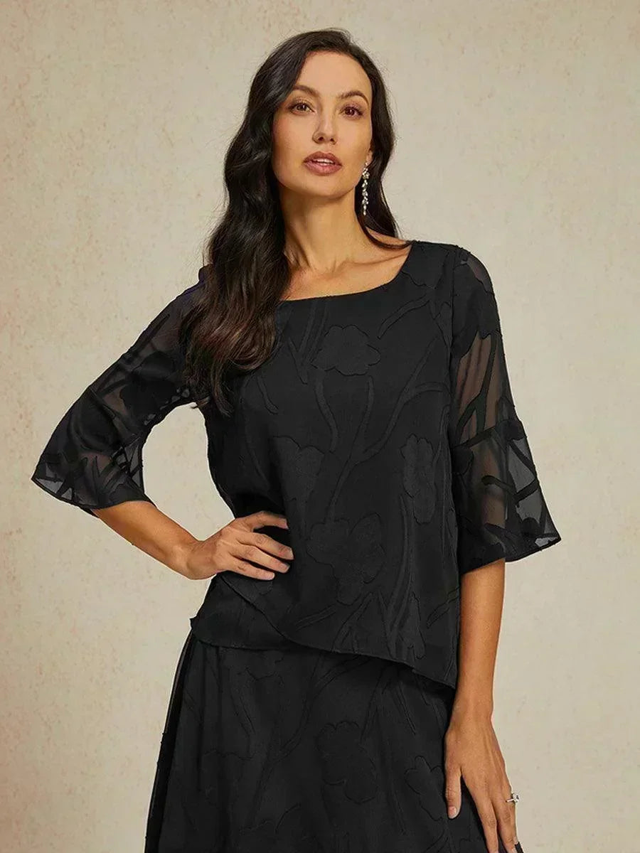 Chemise en soie avec des bords asymétriques