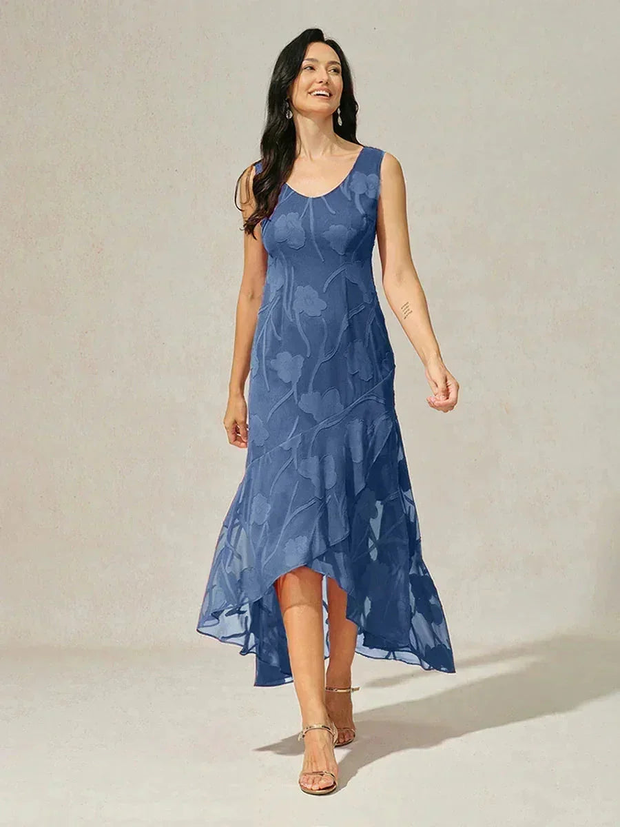 Robes de soirée sans manches en chiffon floral avec des bords asymétriques