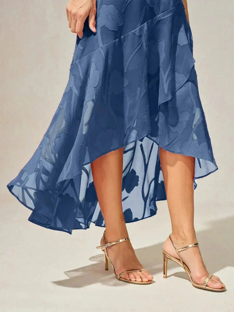 Robes de soirée sans manches en soie florale avec des ourlets asymétriques