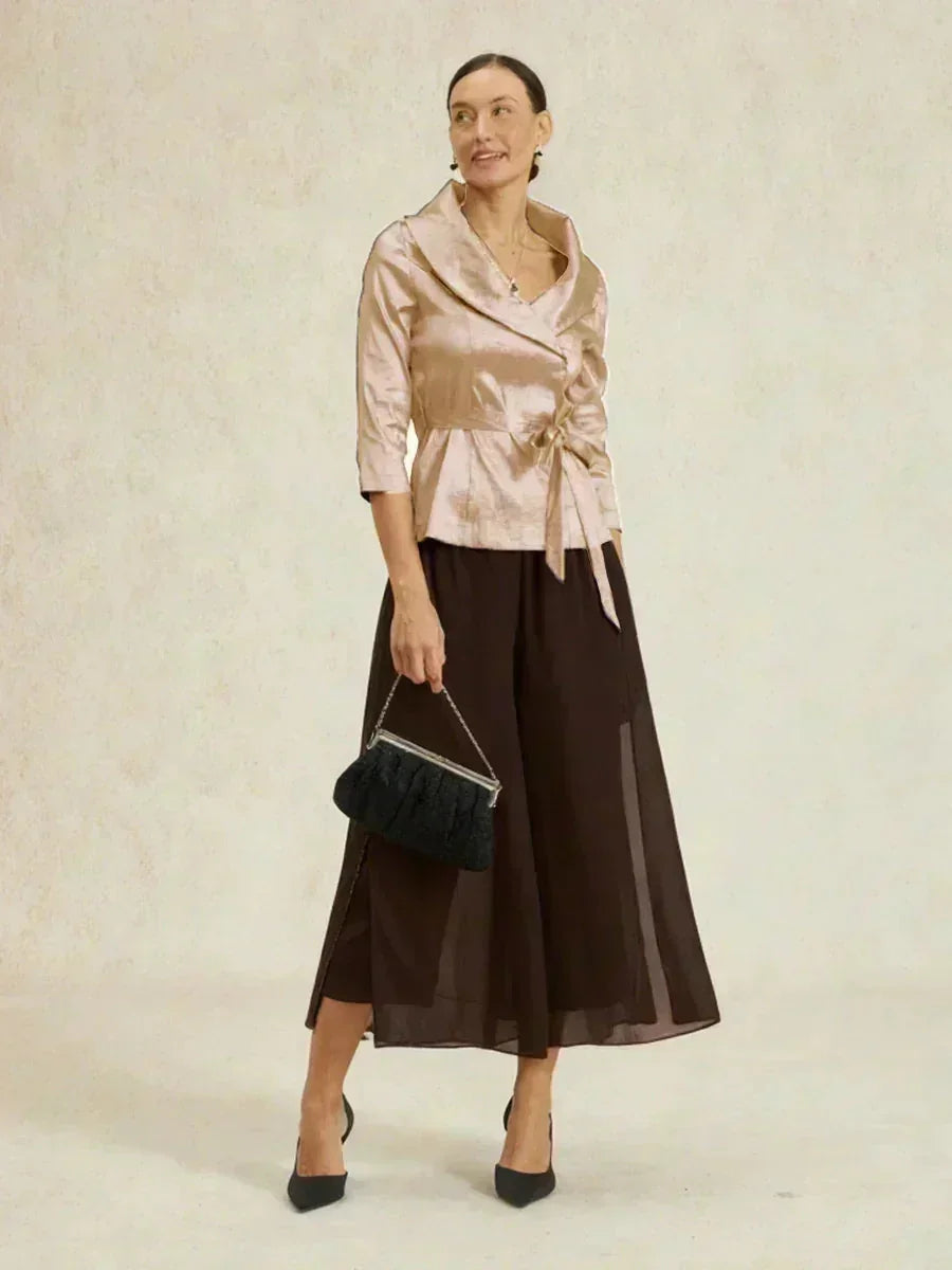 Pantalons droits courts avec une couche de chiffon