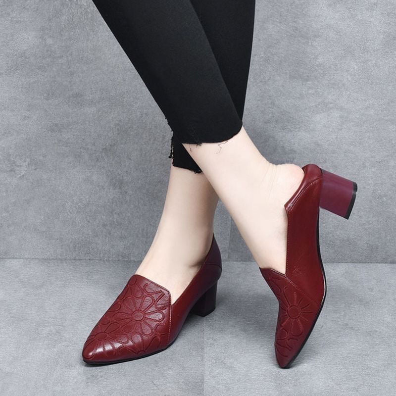 Broderin | Chaussures à talons décorées de fleurs