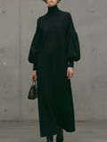 Robe maxi moderne pour femmes avec col roulé noir et manches bouffantes MDA1503L6AU