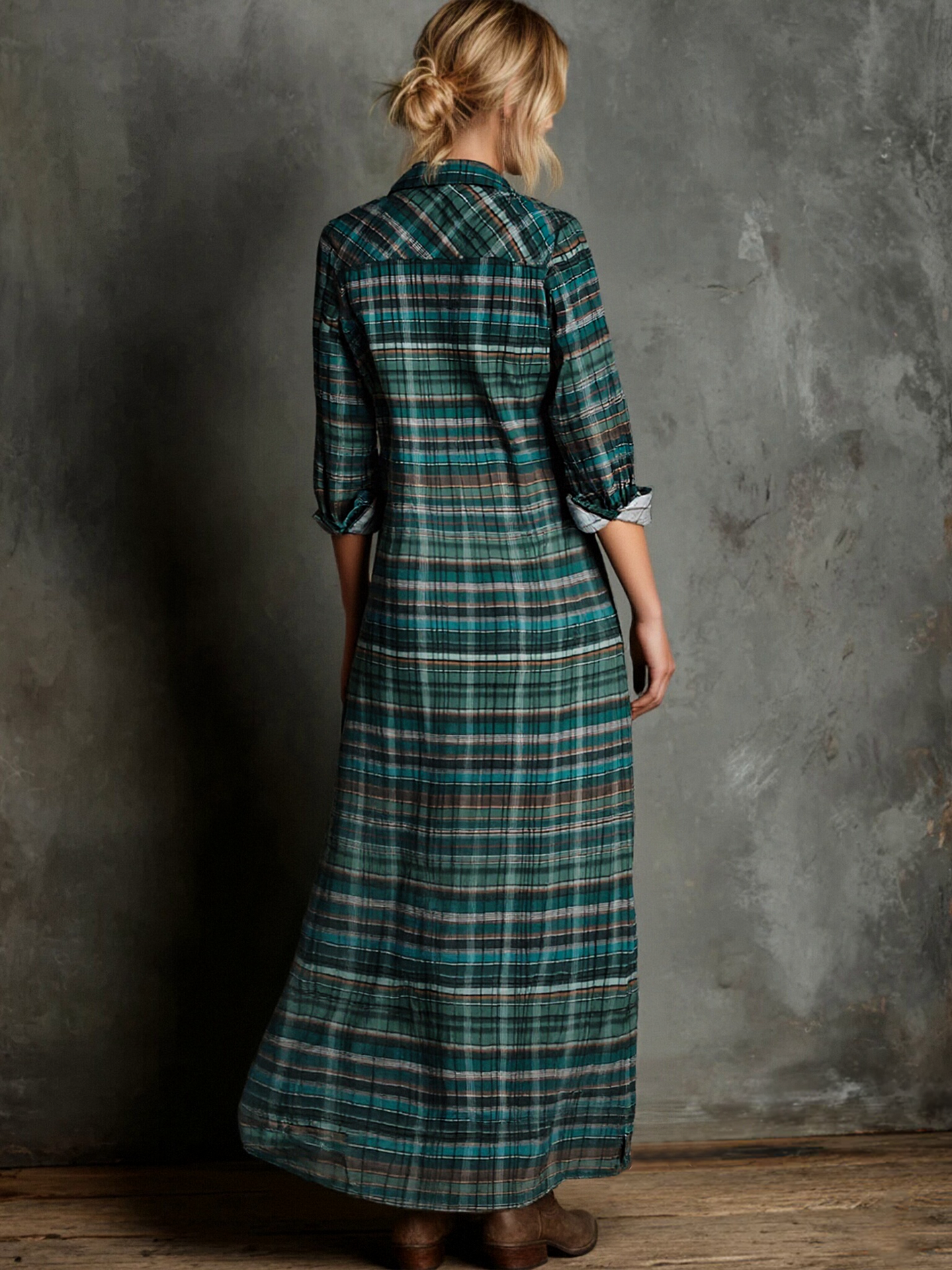 Robe maxi à imprimé à carreaux pour femmes avec manches longues MDA0514L8Y