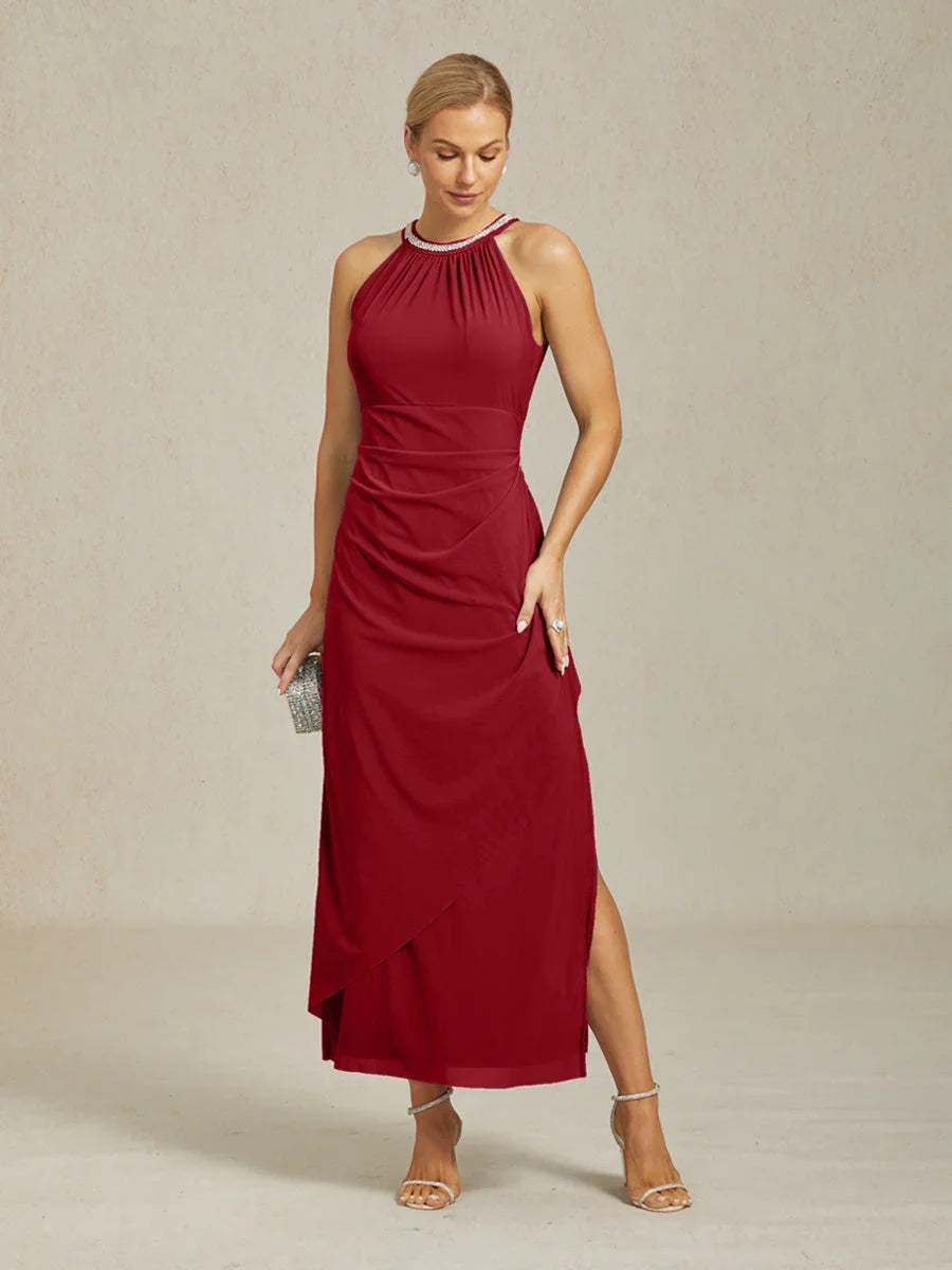 Robes maxi élégantes avec perles et détails de volants