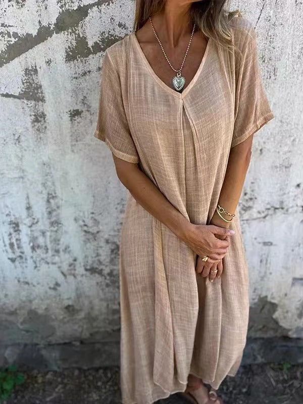 Elizabeta | Robe décontractée avec col en V