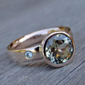 Bague vintage design avec zirconium de qualité