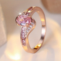 Bague en or avec cristal rose