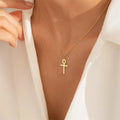 Collier avec pendentif en or