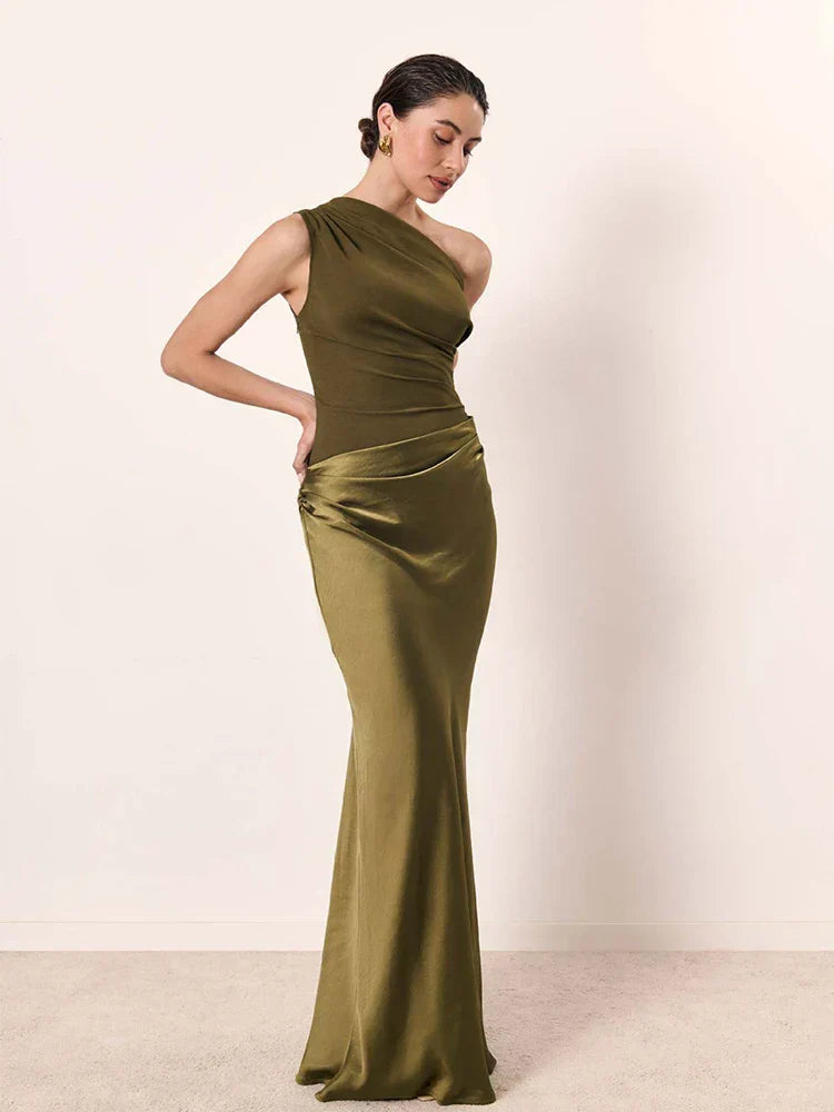 Sofia | Robe maxi en satin avec une épaule