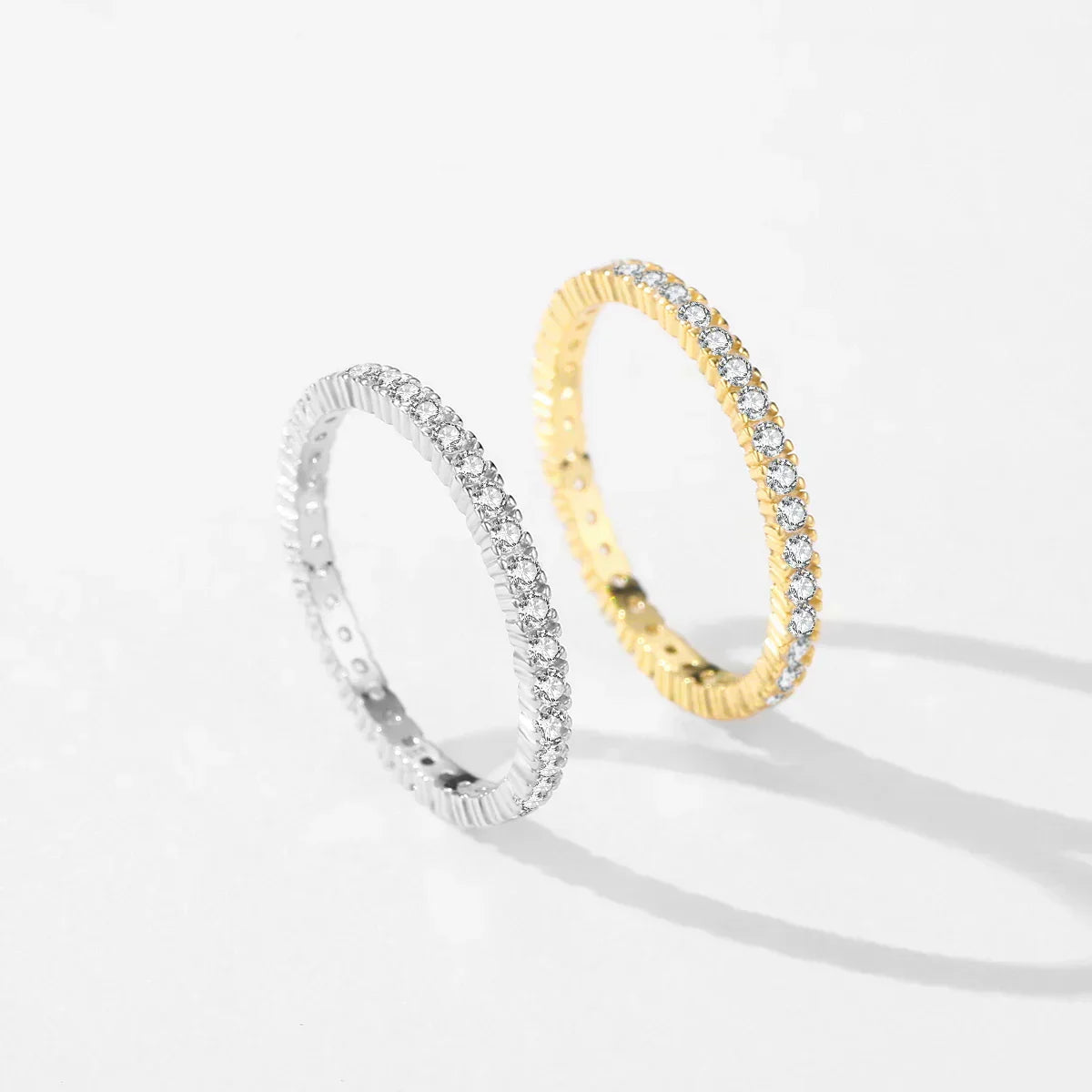 Bague éternelle minimale illuminée