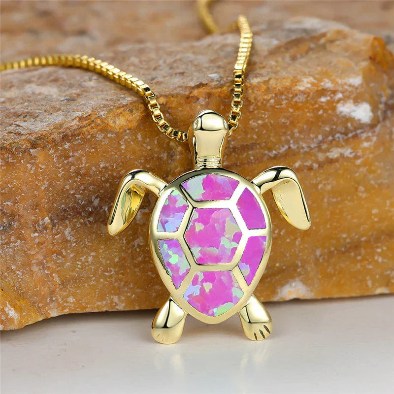 Pendentif tortue en opale feu vert vintage en or