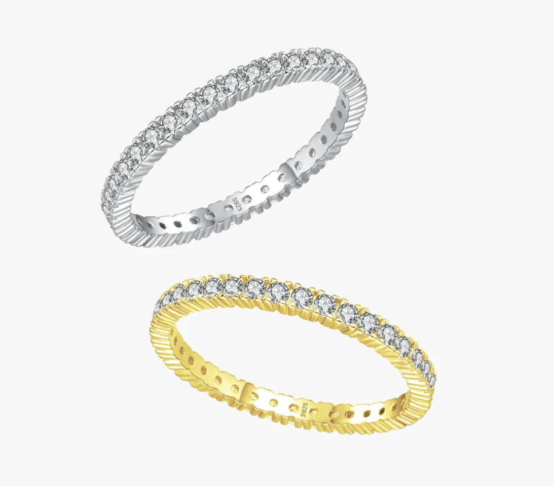 Bague éternelle minimale illuminée