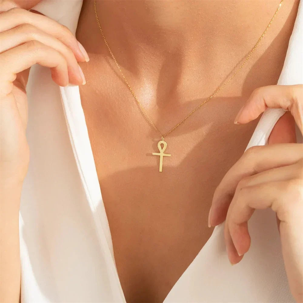 Collier avec pendentif en or