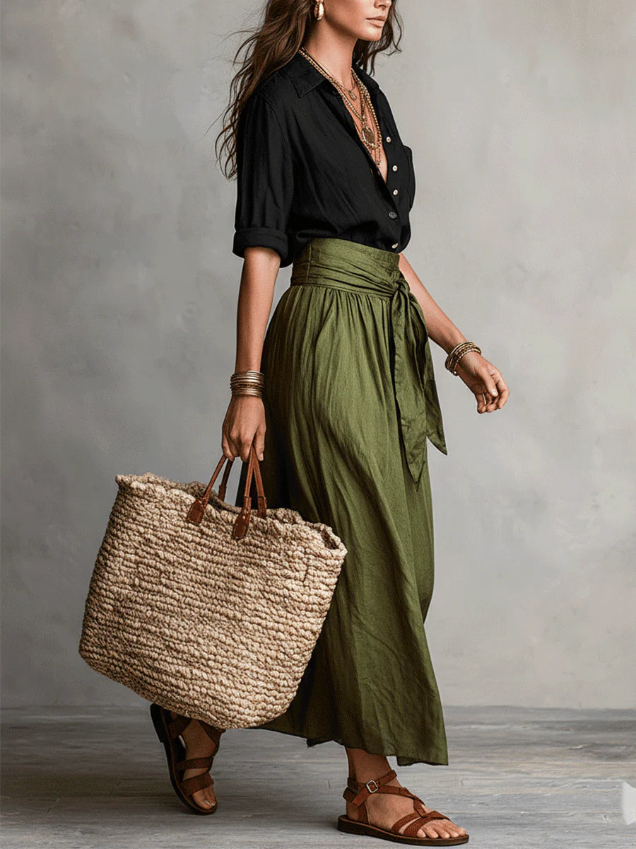Vera – Ensemble de deux pièces : chemise noire et jupe midi verte olive