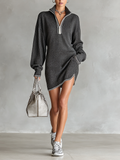 Robe mini tricotée douce avec col polo et fermeture éclair