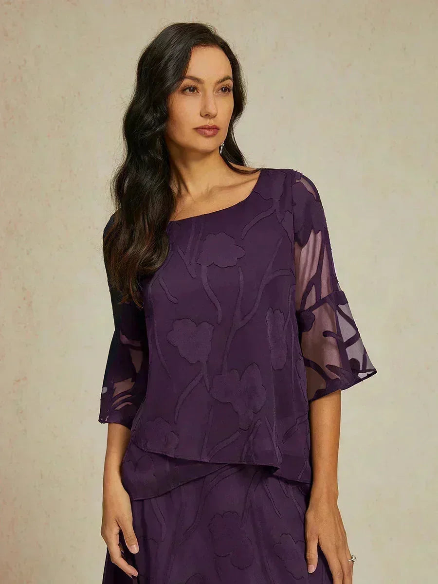 Chemise en soie avec des bords asymétriques