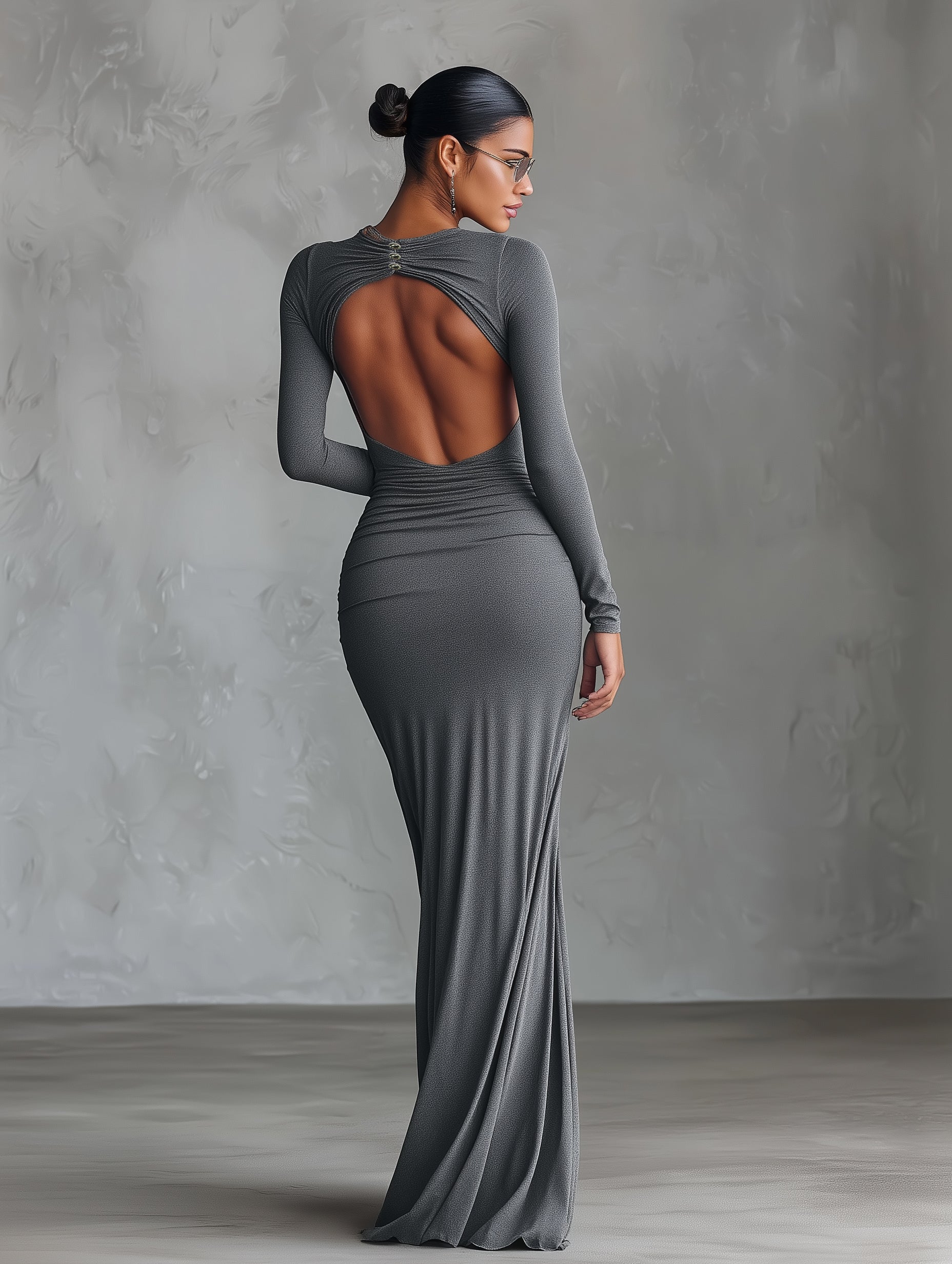 Robe maxi femme élégante grise en taille ajustée - mélange de polyester-coton avec dos ouvert MDA2860H8I