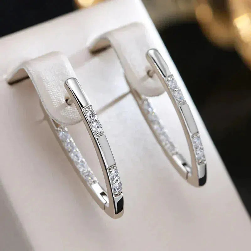 Boucles d'oreilles Sophistication avec des pierres de zircon