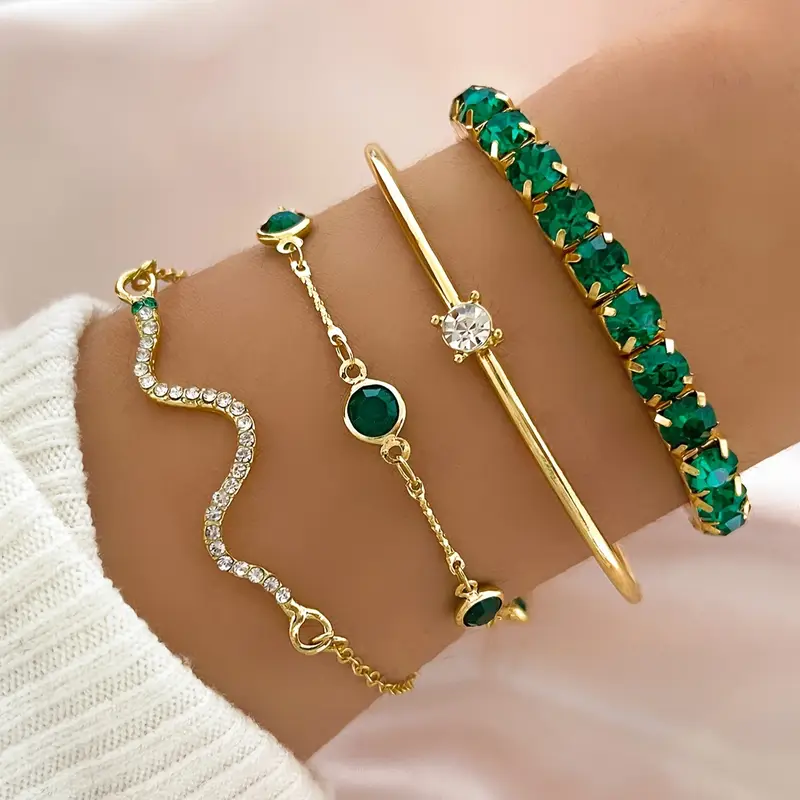 Ensemble de bracelets vintage avec zirconium vert