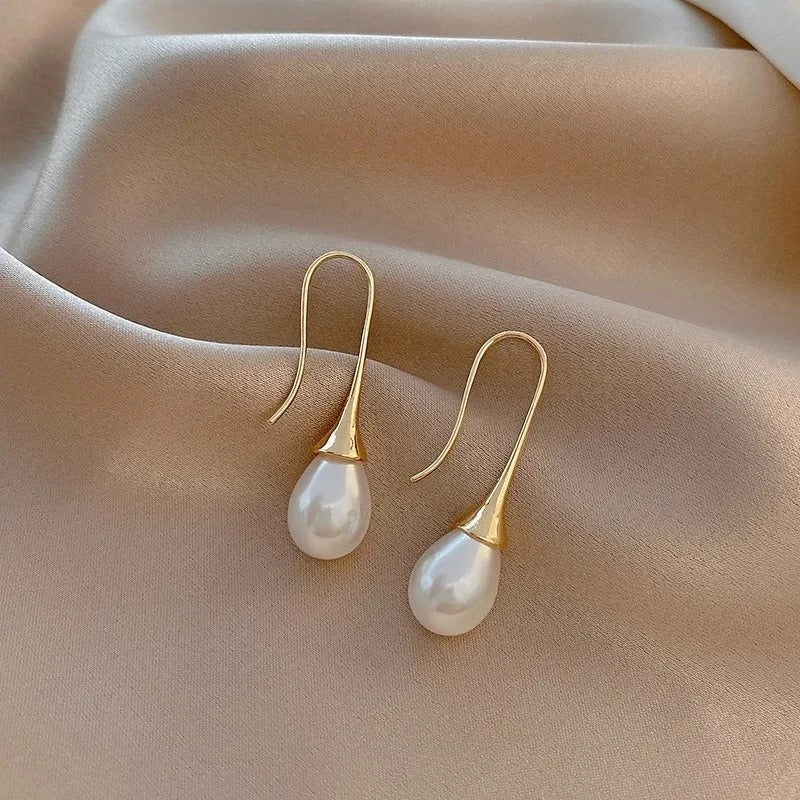 Boucles d'oreilles classiques avec perles Hélène